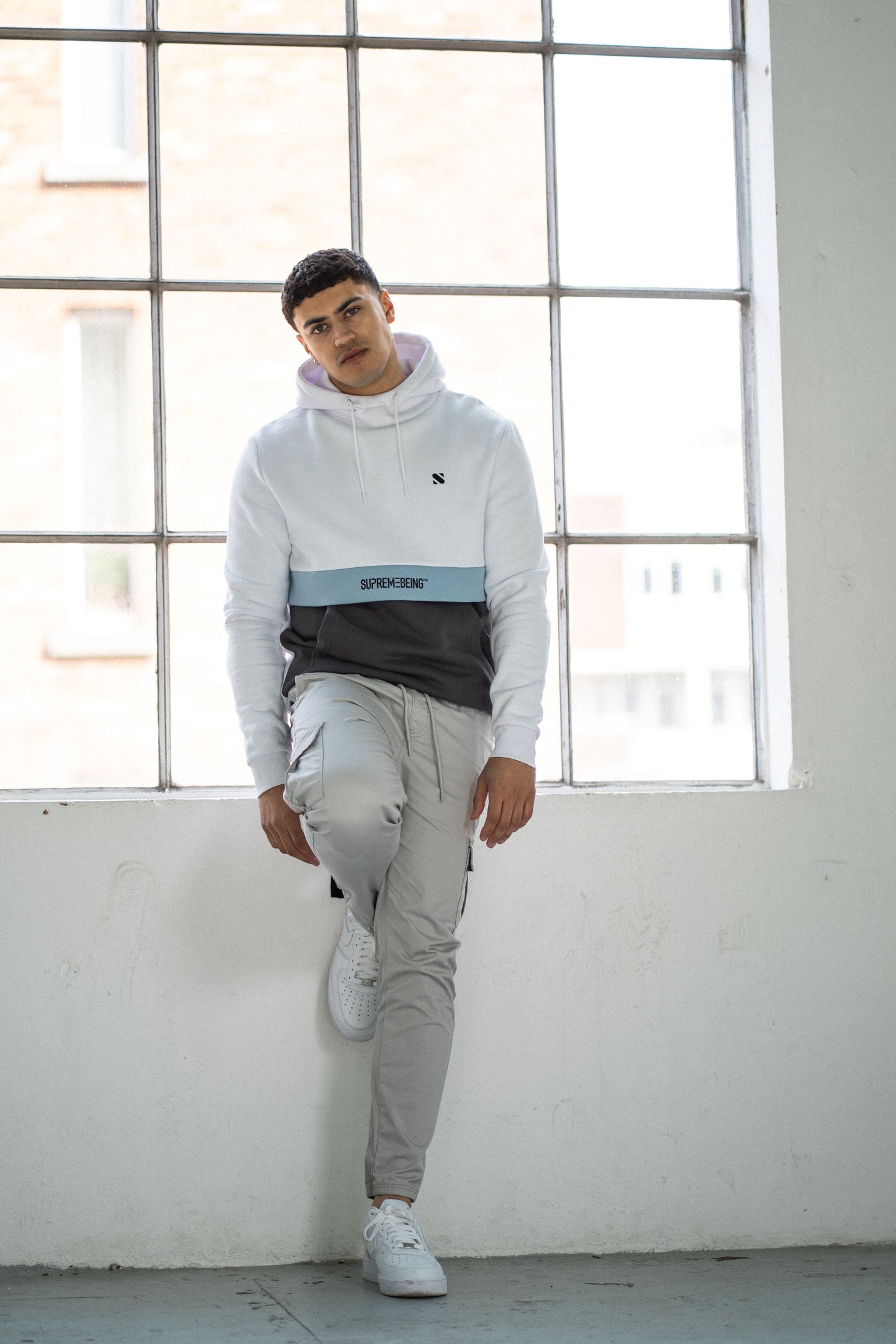 Viro Hood - White / Jay Blue
